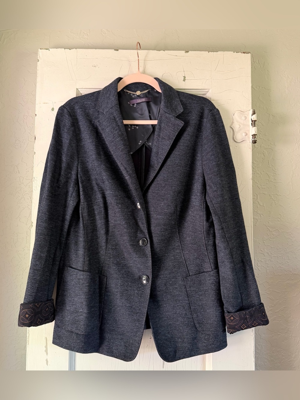 Laurèl (Escada) European Luxury Wool Blazer Size 12 / EU 42 3-Button Gray‎